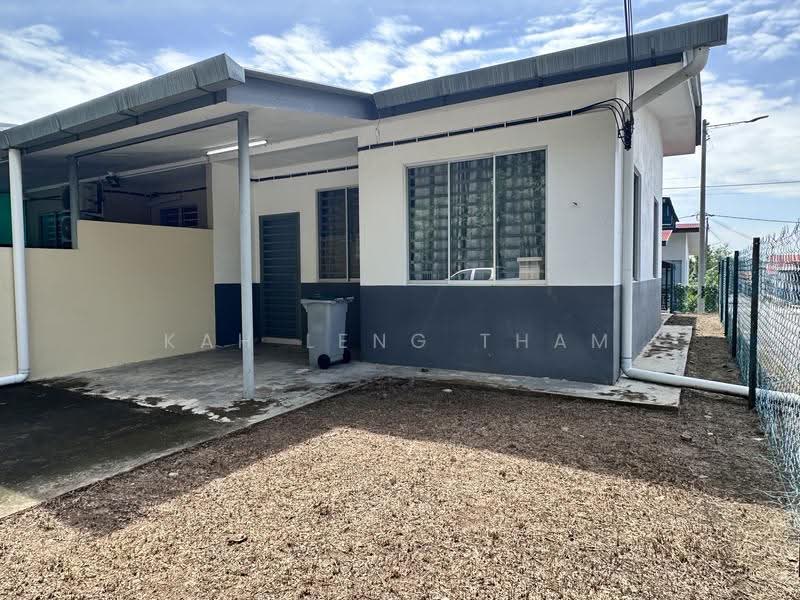 1-storey Terraced House for Sale in Seremban (Negeri Sembilan) - Carine Tham - Exterior - PropertyGuru.com.my