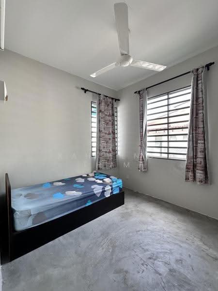 1-storey Terraced House for Sale in Seremban (Negeri Sembilan) - Carine Tham - Bedroom - PropertyGuru.com.my