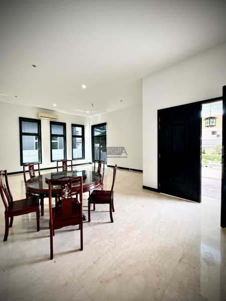 Bungalow for Sale in Batu Ferringhi (Penang) - Ressha Ramesh - Dining Room - PropertyGuru.com.my
