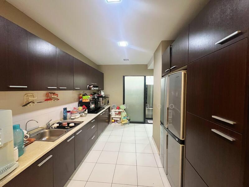 3-storey Terraced House for Sale in Lake Fields (Sungai Besi) - Alston Boo - Kitchen - PropertyGuru.com.my