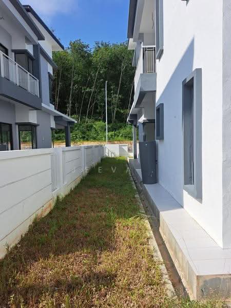 Semi-Detached House for Sale in Seremban (Negeri Sembilan) - Jeevs Jeeva - Exterior - PropertyGuru.com.my