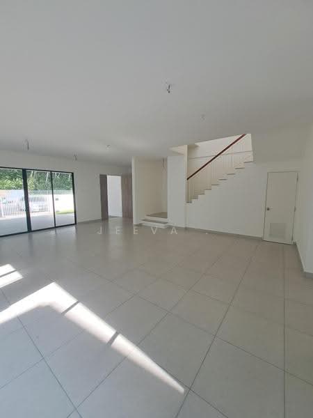 Semi-Detached House for Sale in Seremban (Negeri Sembilan) - Jeevs Jeeva - Living Room - PropertyGuru.com.my