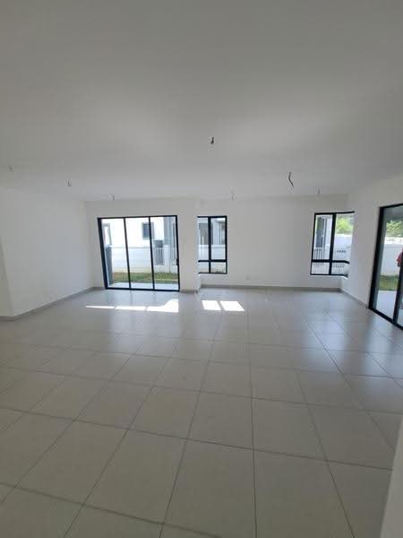 Semi-Detached House for Sale in Seremban (Negeri Sembilan) - Jeevs Jeeva - Living Room - PropertyGuru.com.my