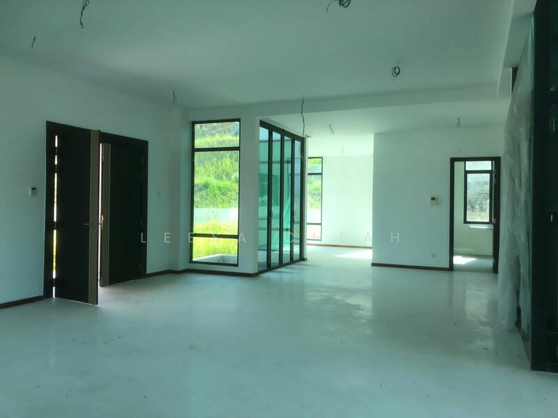 Bungalow House for Sale in Teluk Kumbar (Penang) - Leesa Cheah - Living Room - PropertyGuru.com.my
