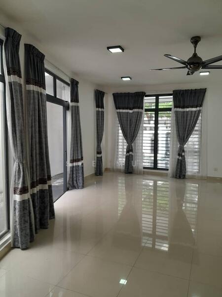 2-storey Terraced House for Sale in Laman Glenmarie (Shah Alam) - Sze Mun - PropertyGuru.com.my