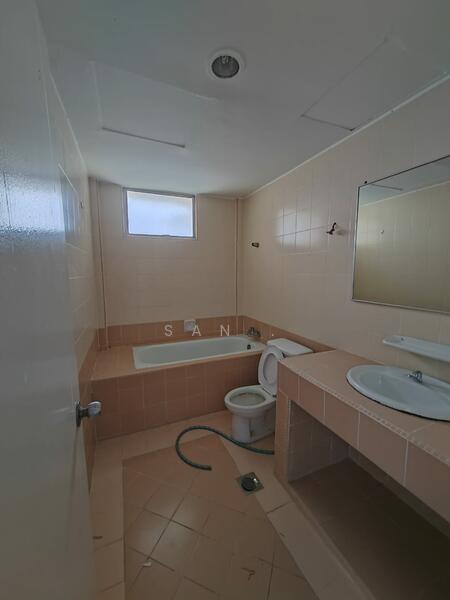 Untuk Disewa - Country Tower Condominium