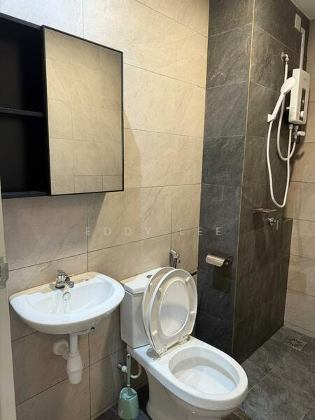 Condominium for Rent at Residensi Bintang - Eddy Lee - Bathroom - PropertyGuru.com.my