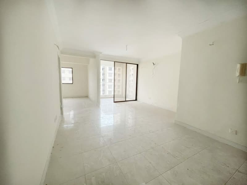 Condominium for Sale at Casa Tropicana - Wind Cheang - Living Room - PropertyGuru.com.my