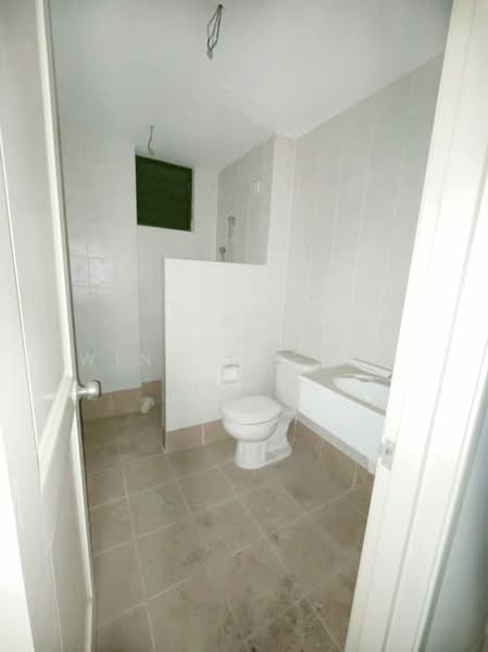 Condominium for Sale at Casa Tropicana - Wind Cheang - Bathroom - PropertyGuru.com.my