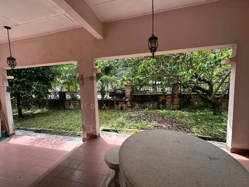 2-storey Terraced House for Sale in Bukit Jelutong (Shah Alam) - Aida Ramli - Balcony - PropertyGuru.com.my