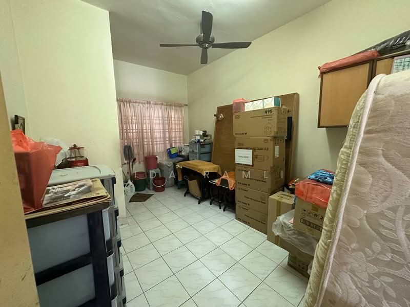 2-storey Terraced House for Sale in Bukit Jelutong (Shah Alam) - Aida Ramli - Interior - PropertyGuru.com.my