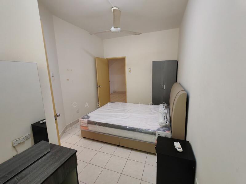 3-storey Terraced House for Sale in Taman Megah Kepong (Kepong) - Casey Loo - Bedroom - PropertyGuru.com.my