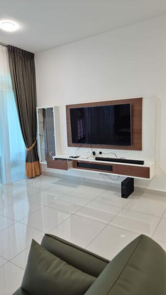 Kondominium untuk Disewa di Ferringhi Residence 2 - Kelvin Lee - Living Room - PropertyGuru.com.my