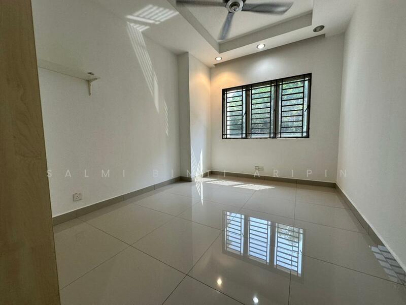 For Rent - Desa Putra