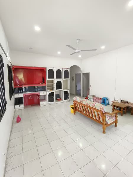 Rumah Banglo untuk Dijual di Muar (Johor) - Tan Sian Pin - Living Room - PropertyGuru.com.my