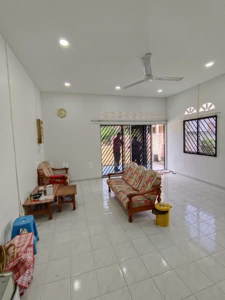 Rumah Banglo untuk Dijual di Muar (Johor) - Tan Sian Pin - Living Room - PropertyGuru.com.my