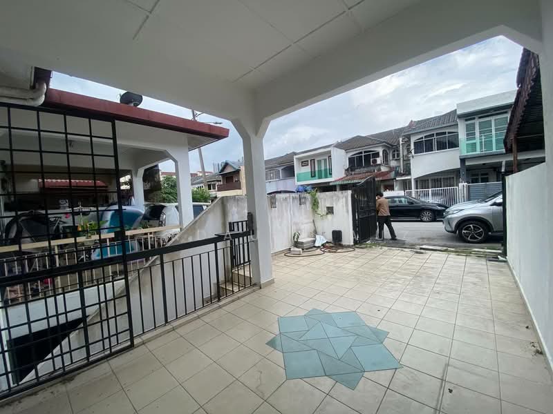 2.5-storey Terraced House for Sale in Gombak (Selangor) - Firdaus Dauz - PropertyGuru.com.my