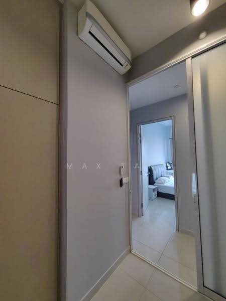 Kediaman Servis untuk Dijual di Dianthus @ Tropicana Gardens - Max Tan - Corridor - PropertyGuru.com.my