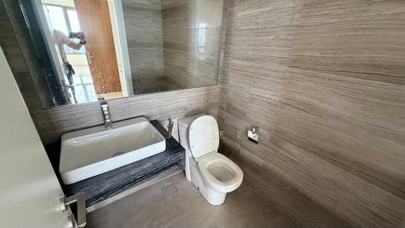 Service Residence for Sale at The Sentral Residences - TH Lee - Bathroom - PropertyGuru.com.my