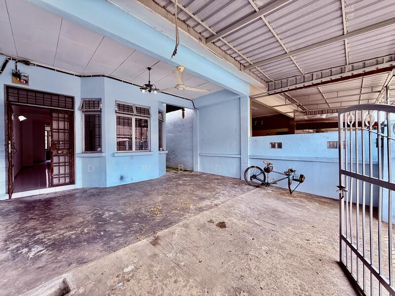 For Sale - jalan pulai indah 6/6