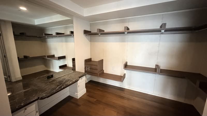 Service Residence for Sale at St Regis - TH Lee - PropertyGuru.com.my