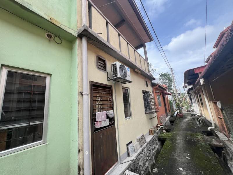 Rumah Teres untuk Dijual di Taman Pinggiran Usj (Subang Jaya) - Sean Hui - Exterior - PropertyGuru.com.my