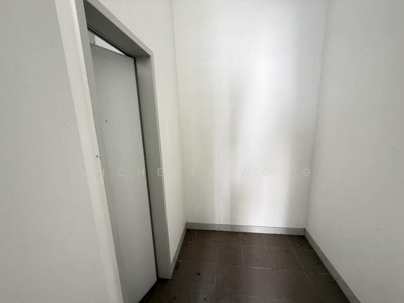 Semi-Detached House for Sale in Kota Emerald (Rawang) - Michelle Wong - Corridor - PropertyGuru.com.my