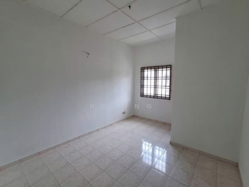 Rumah Teres 2 Tingkat untuk Dijual di Klang (Selangor) - HS Ong - Bedroom - PropertyGuru.com.my