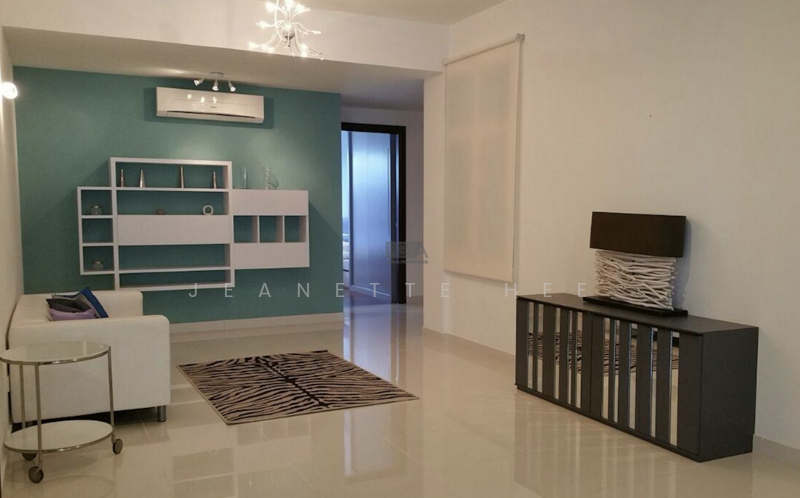 Untuk Disewa - Gurney Paragon