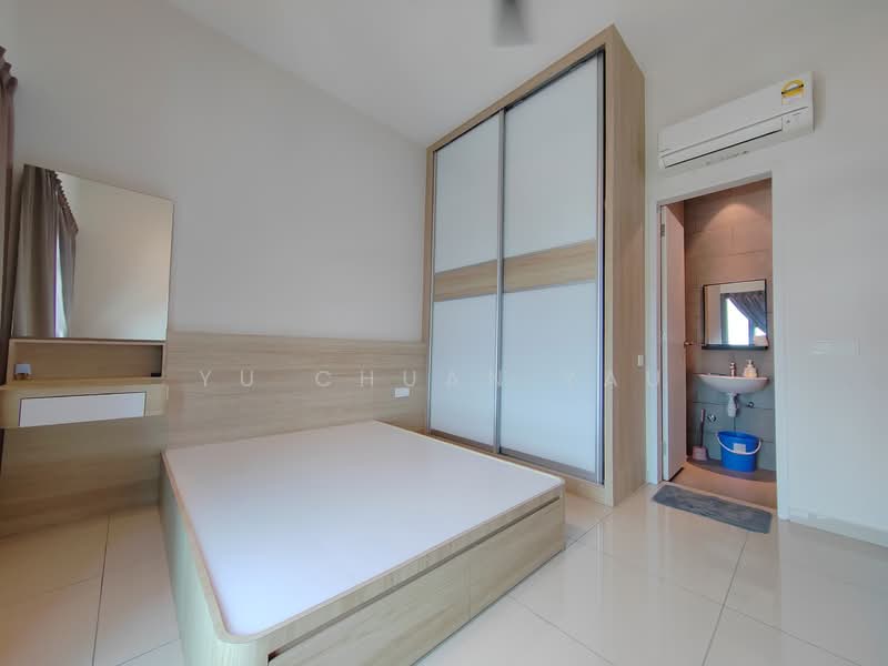 Servis Apartment untuk Dijual di Ong Kim Wee Residence - Yu Chuan Yau - Bedroom - PropertyGuru.com.my