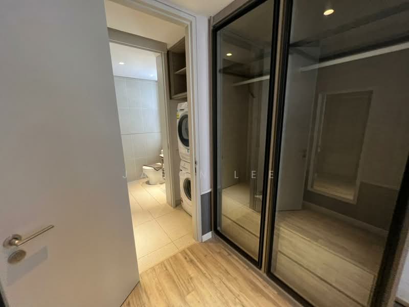 Service Residence for Rent at Millerz Square Serviced Residence - Jason Lee - Bathroom - PropertyGuru.com.my