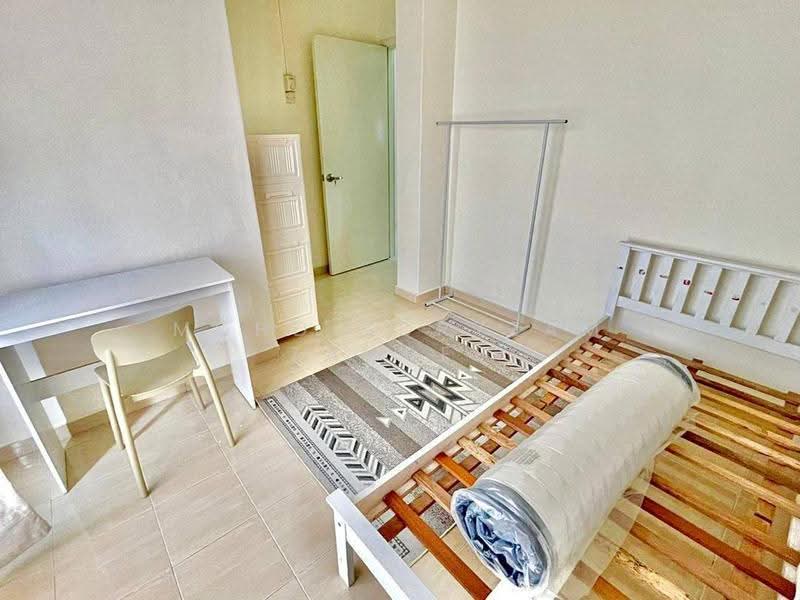Pangsapuri untuk Disewa di Pangsapuri Danaumas - Mohd Adryzam - Bedroom - PropertyGuru.com.my