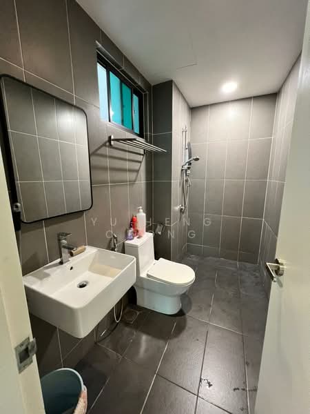 Servis Apartment untuk Disewa di Greenfield Residence - Yu Heng Chong - Bathroom - PropertyGuru.com.my