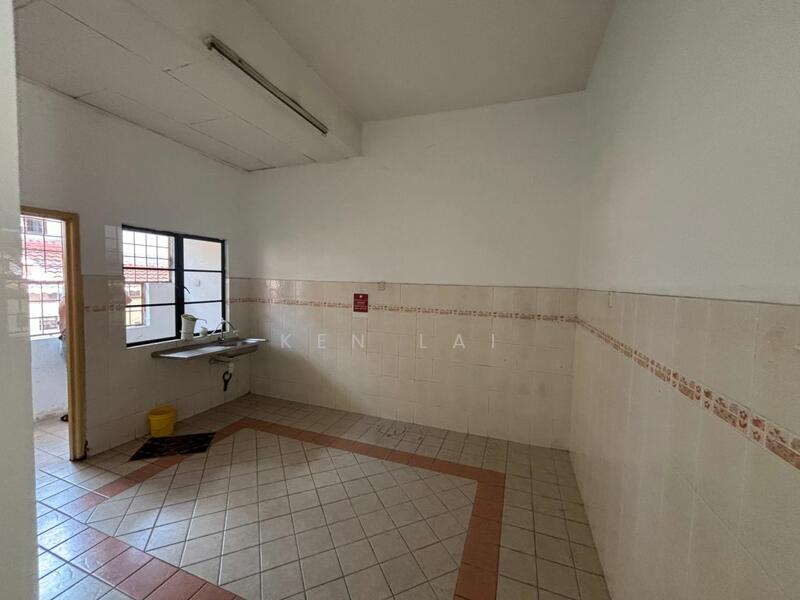 2-storey Terraced House for Sale at Bukit Prima Pelangi - Ken Lai - Kitchen - PropertyGuru.com.my