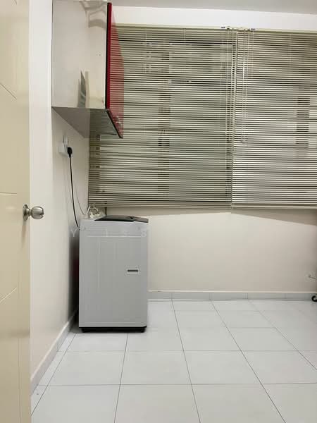 Condominium for Sale at One World 1 - Cy Issac Lee - Kitchen - PropertyGuru.com.my