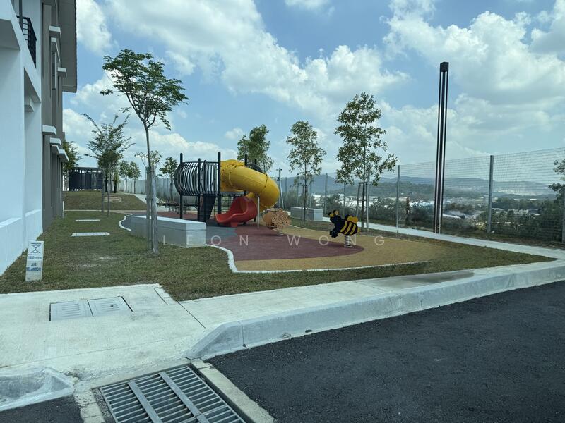 2-storey Terraced House for Rent in Tamansari (Rawang) - LEON WONG - Exterior - PropertyGuru.com.my