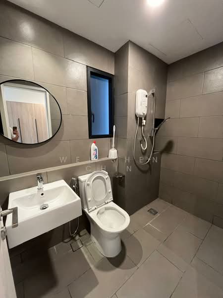 Servis Apartment untuk Disewa di Maya Ara Residences - Vincent Chin - Bathroom - PropertyGuru.com.my