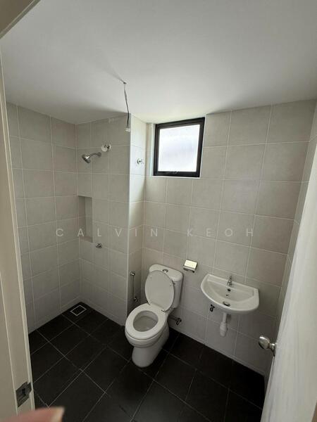Rumah Teres 2 Tingkat untuk Dijual di Bandar Cassia (Batu Kawan) - Calvin Keoh - Bathroom - PropertyGuru.com.my