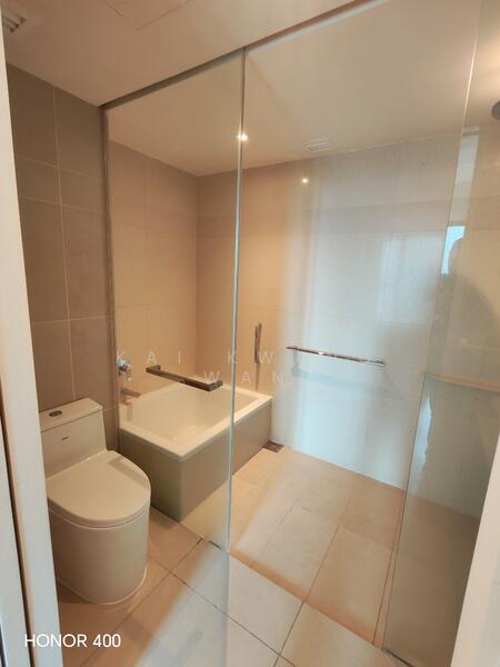 Service Residence for Rent at Stonor 3 - Kai kwang Wan - Bathroom - PropertyGuru.com.my
