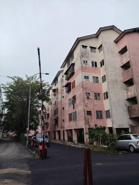 Rumah Flat untuk Dijual di Pangsapuri Kenari - Terry Chen - Exterior - PropertyGuru.com.my