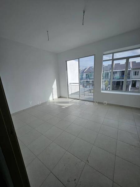 For Rent - SCIENTEX KUNDANG JAYA