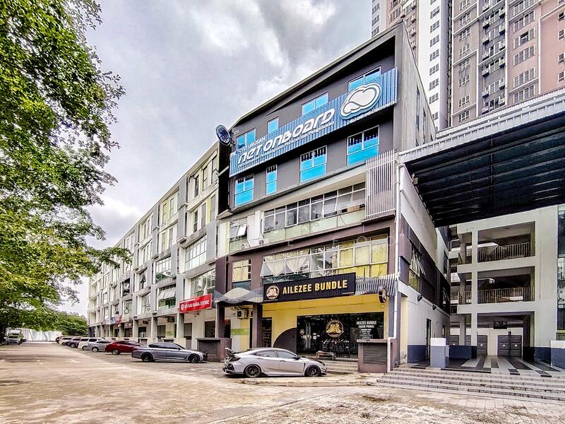 Joanne Foo Property 0163108697