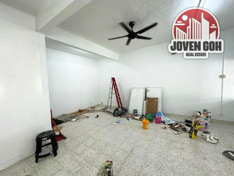 Untuk Dijual - 2 Storey Terrace House 2,000sf 4 Bedrooms Lintang Pekaka Gelugor