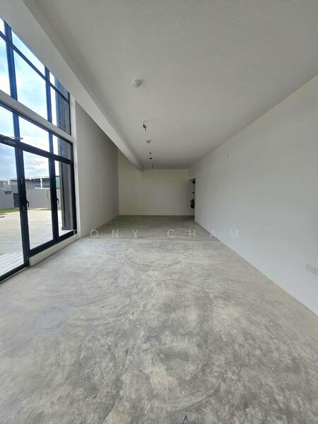 Factory for Sale in Sungai Buloh (Selangor) - Tony Cham - Interior - PropertyGuru.com.my