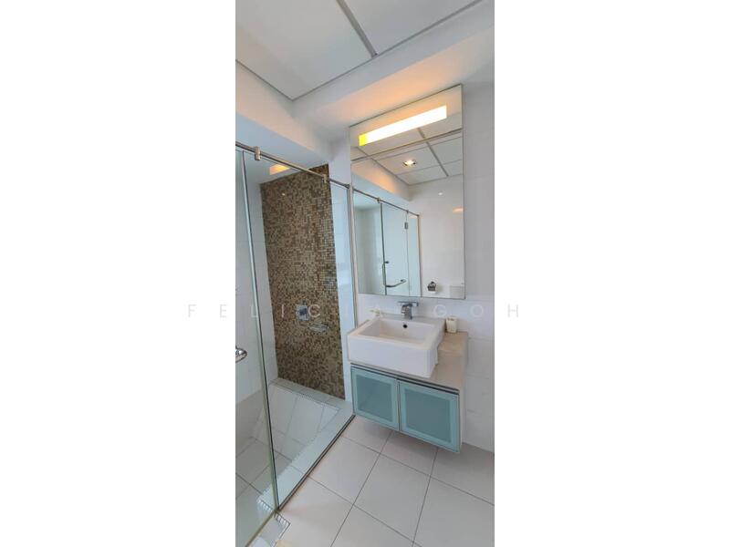 Kediaman Servis untuk Disewa di Solaris Dutamas - Felicia Goh - Bathroom 1 - PropertyGuru.com.my