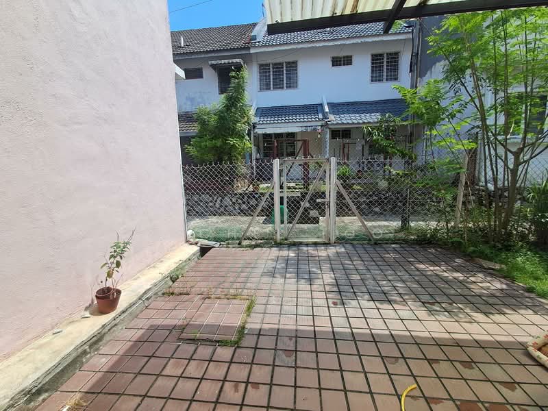 Rumah Teres 2 Tingkat untuk Dijual di Usj 2 (Subang Jaya) - Rachel Too - Exterior - PropertyGuru.com.my