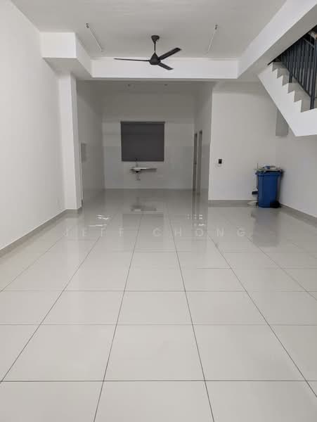 Robin @ Rimbayu untuk Untuk Dijual - RM 630,000, Apr 2026 - Living Room - PropertyGuru.com.my