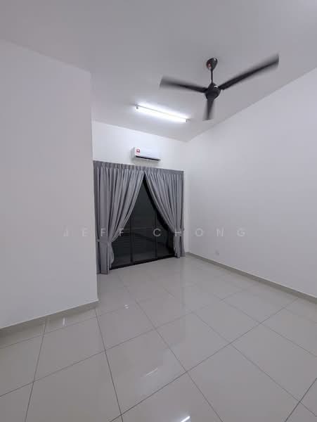 Robin @ Rimbayu untuk Untuk Dijual - RM 630,000, Apr 2026 - Living Room - PropertyGuru.com.my