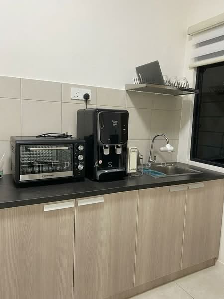 Kondominium untuk Disewa di Granito - Lucas Foo - Kitchen - PropertyGuru.com.my