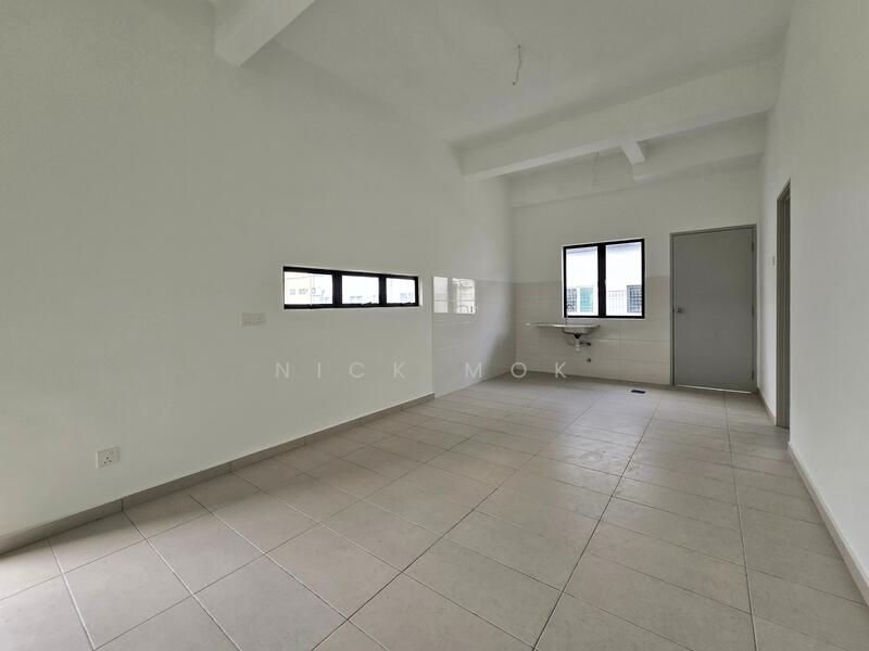 Rumah Teres 2 Tingkat untuk Dijual di Kampung Jenjarom (Jenjarom) - Nick Mok - Kitchen - PropertyGuru.com.my